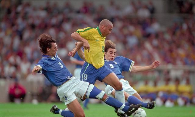 埃切维里社媒晒照告别家人朋友：我会非常想念你们.